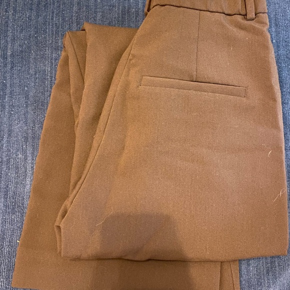 Chocolate Brown Abercrombie and Fitch Sloan Tailored pants, Size: Curve love 4 - Picture 5 of 5